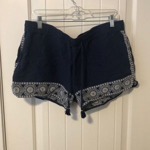 Vineyard vines shorts